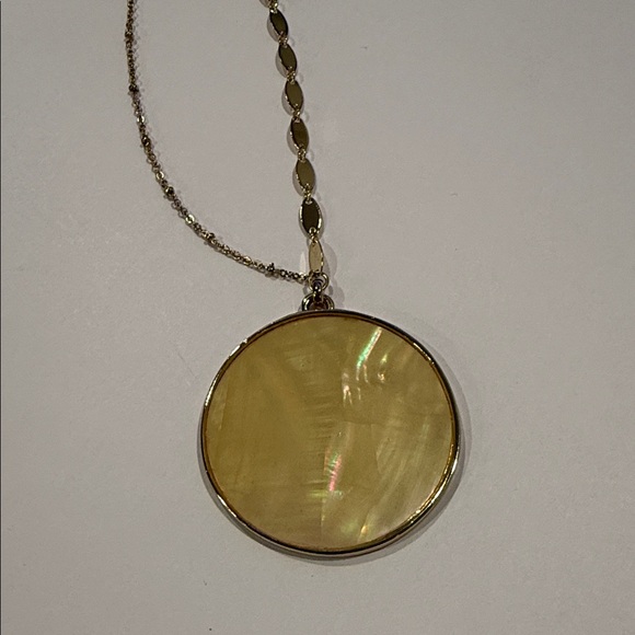 NWT Anthropologie Iridescent Pendant Necklace - Picture 2 of 10